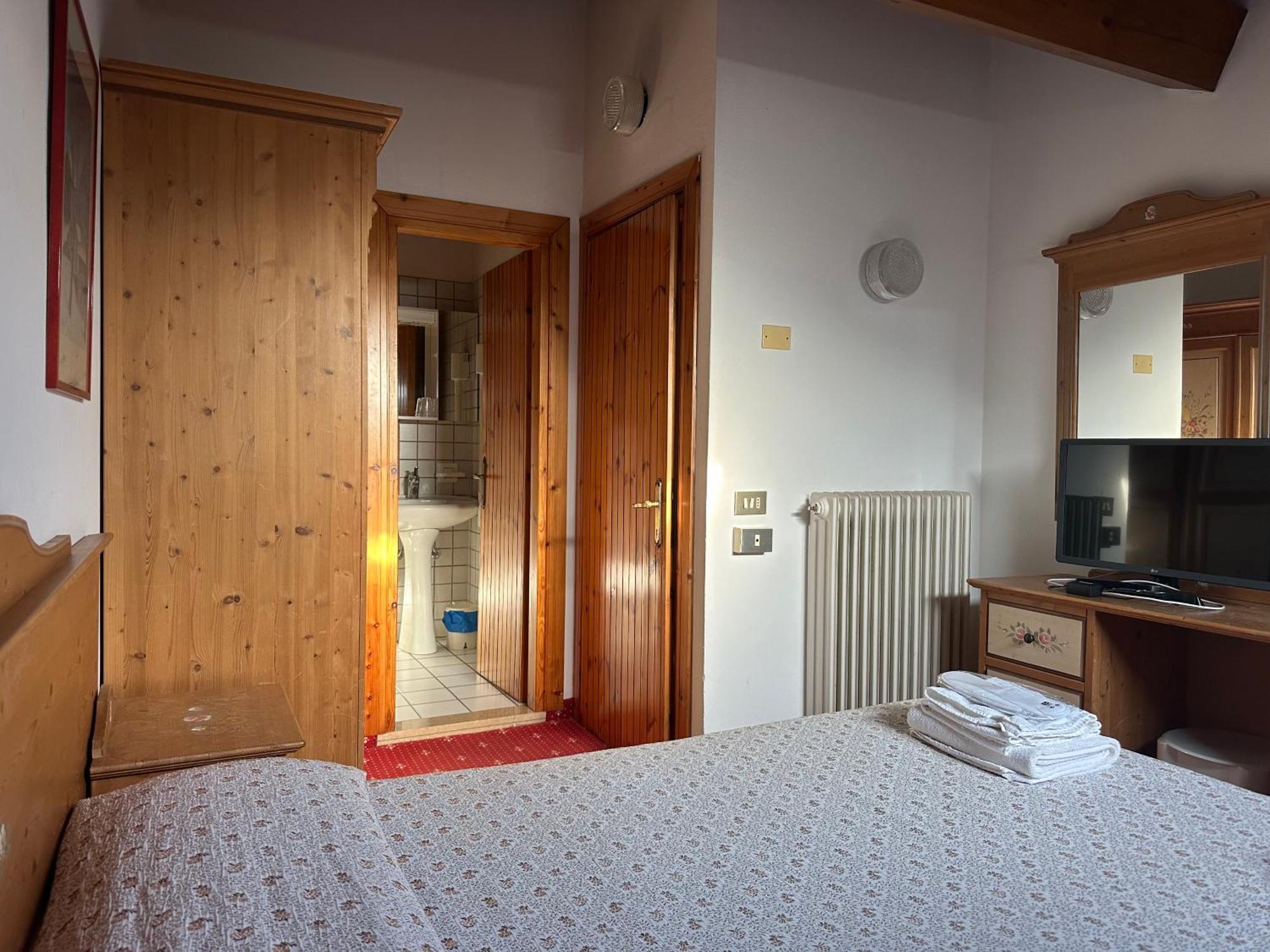 Hotel Alpi - Foza 외부 사진