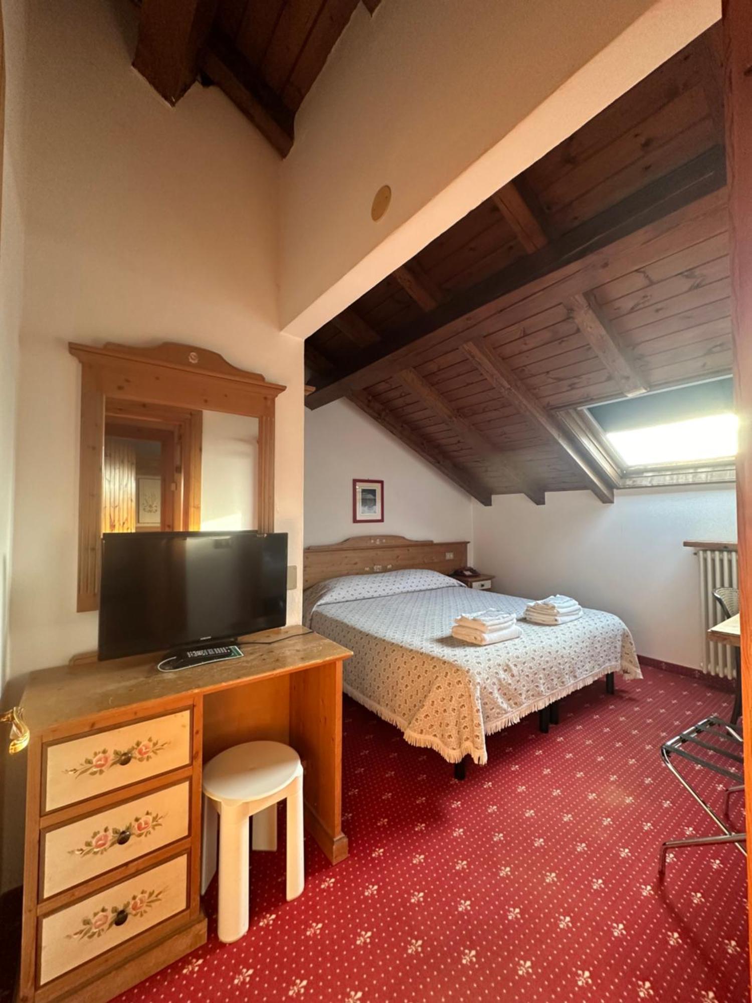 Hotel Alpi - Foza 외부 사진