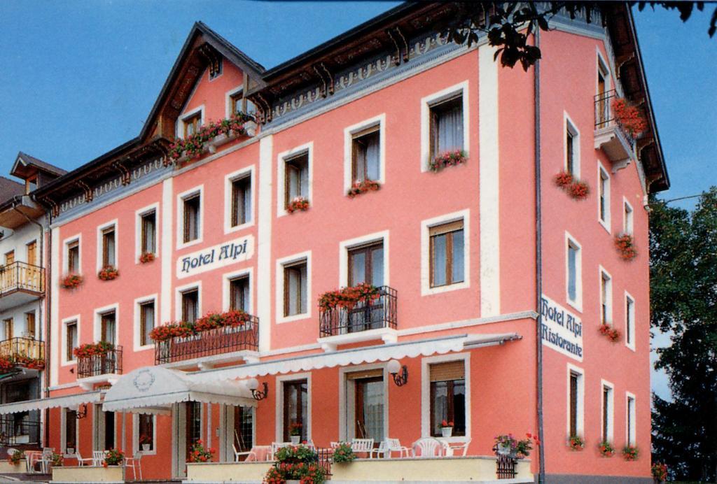 Hotel Alpi - Foza 외부 사진